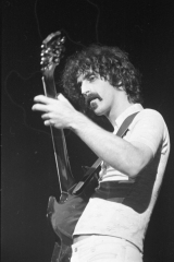 Frank-Zappa-1973-2